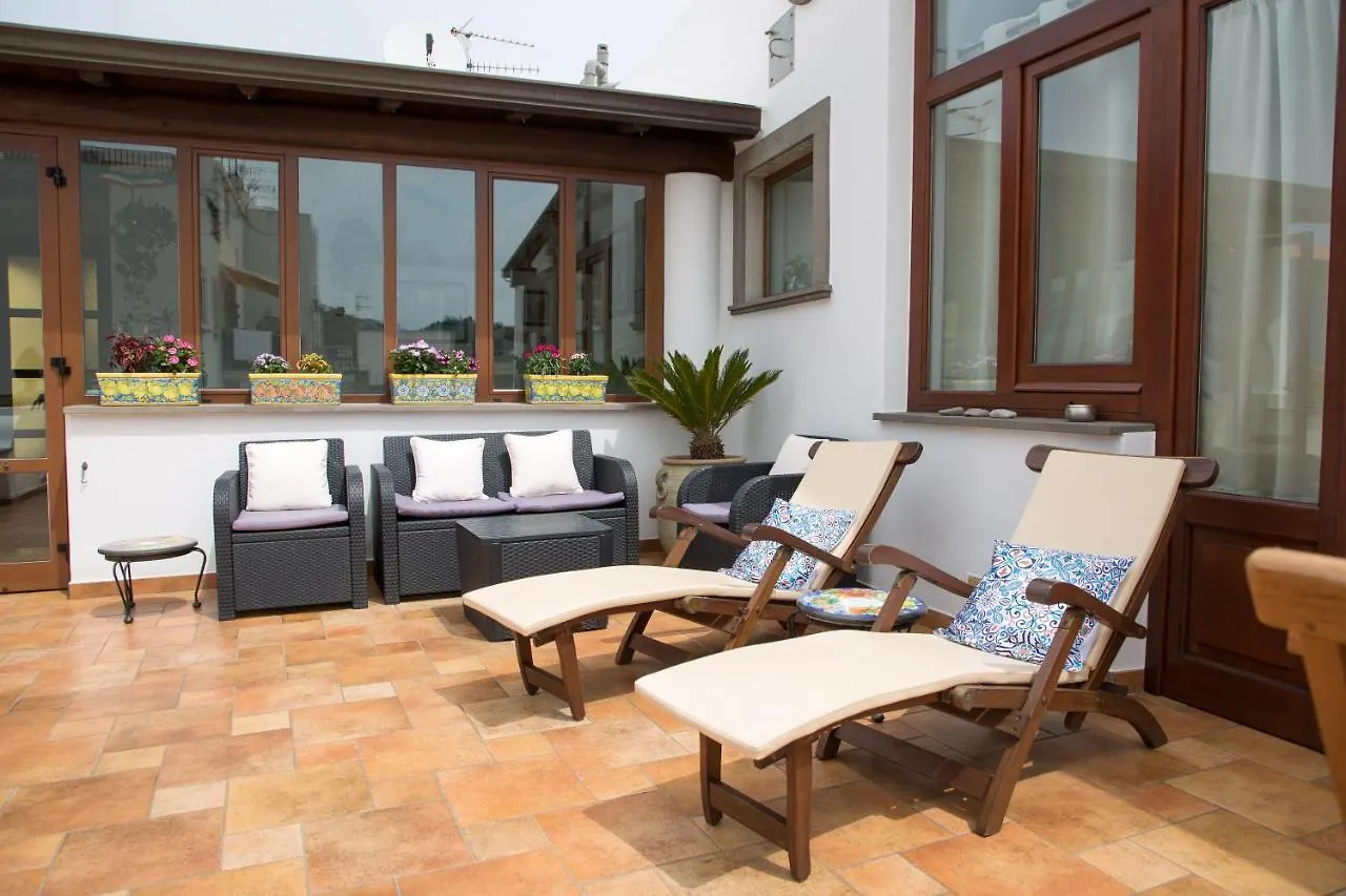 Bed & Breakfast Diana Brown B&B Affittacamere Lipari