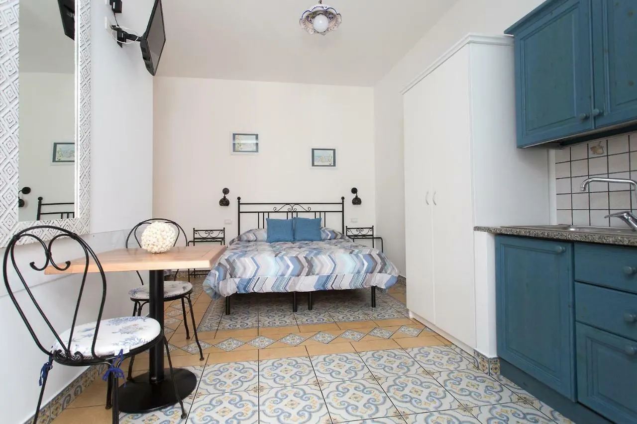 Diana Brown B&B Affittacamere 리파리 이탈리아