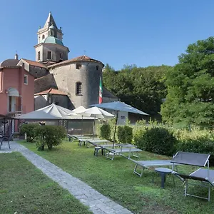 https://albergo-al-convento.hotelitalianriviera.com