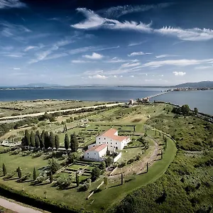https://terrarossa-golf-resort.it-tuscanyhotel.com